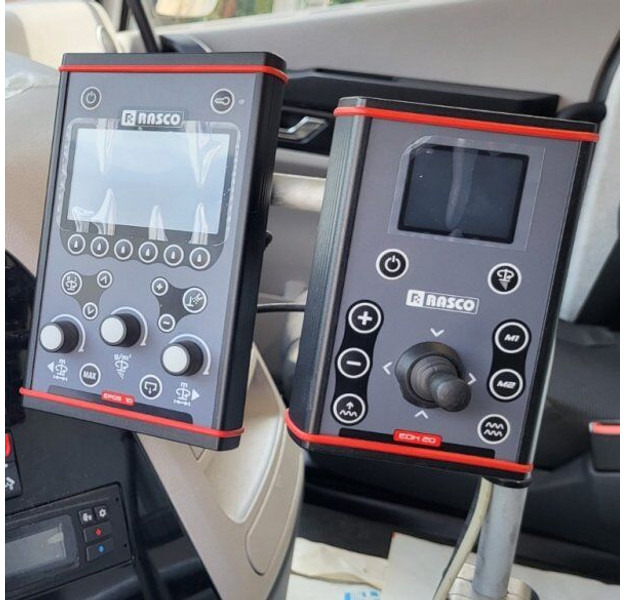 RASCO Solid LLB 4500 (+Kubota diesel) - Sand-/ Saltspreder: billede 4 RASCO Solid LLB 4500 (+Kubota diesel) - Sand-/ Saltspreder: billede 4