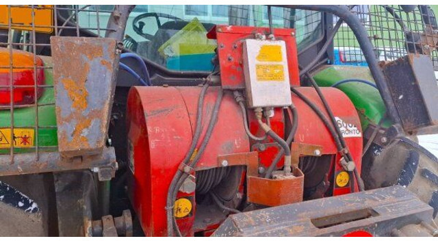 John Deere 6220 SE +Quicke +Igland twin - Skovningsmaskine: billede 4 John Deere 6220 SE +Quicke +Igland twin - Skovningsmaskine: billede 4