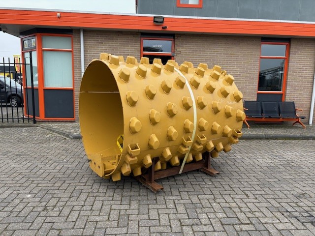 CATERPILLAR CS10/CS11/CS12/CS13 Padfoot kit - Vejtromle: billede 1 CATERPILLAR CS10/CS11/CS12/CS13 Padfoot kit - Vejtromle: billede 1