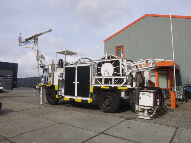 FUJI BUSSAN B-SFW1C-6S DRY / WET SHOTCRETE & GUNITE MACHINE - Tunnelboremaskine: billede 1 FUJI BUSSAN B-SFW1C-6S DRY / WET SHOTCRETE & GUNITE MACHINE - Tunnelboremaskine: billede 1