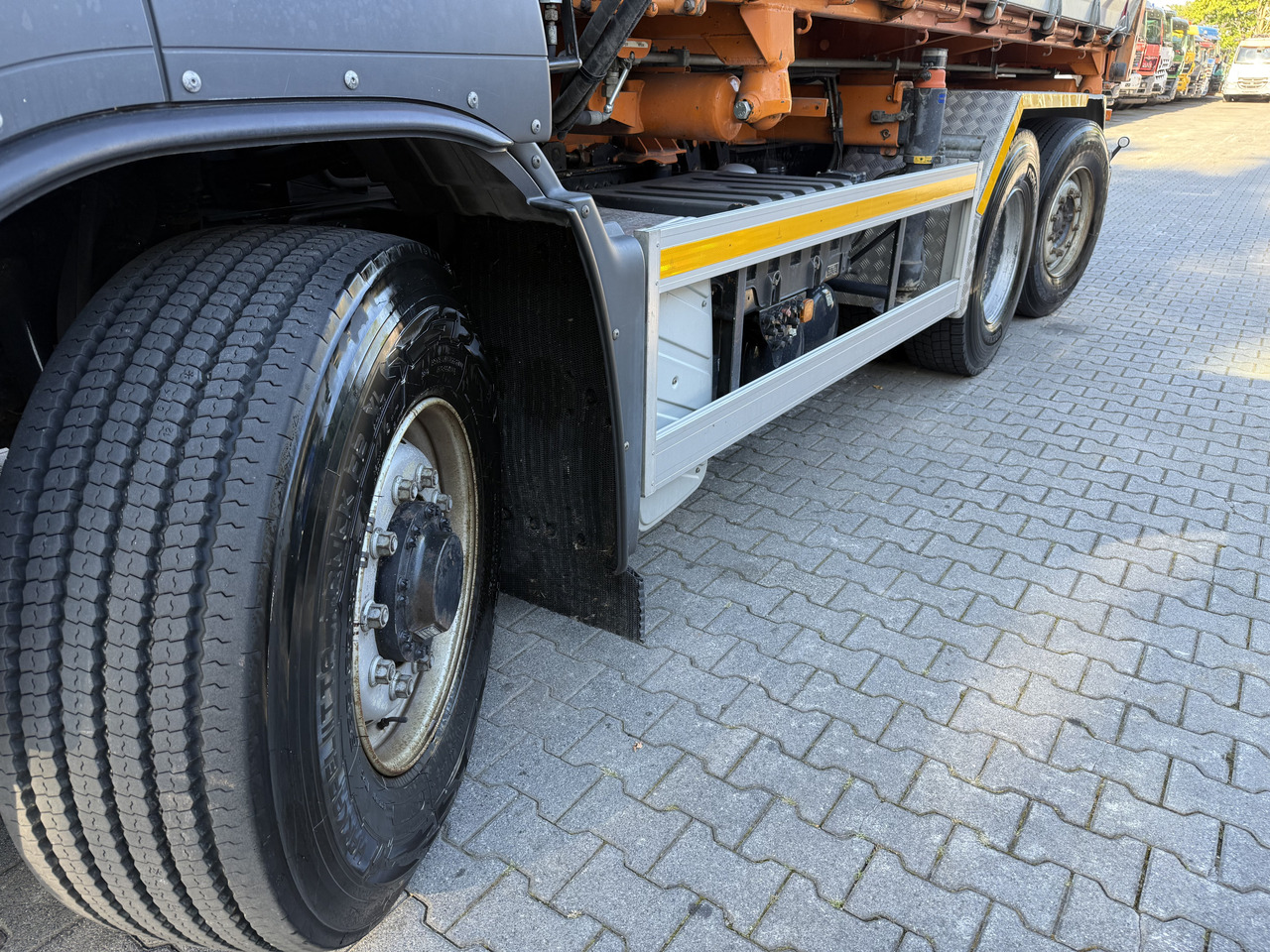 MAN TGS 28.400 6X4H-4 BL - Lastbil chassis, Lastbil med kran: billede 3 MAN TGS 28.400 6X4H-4 BL - Lastbil chassis, Lastbil med kran: billede 3