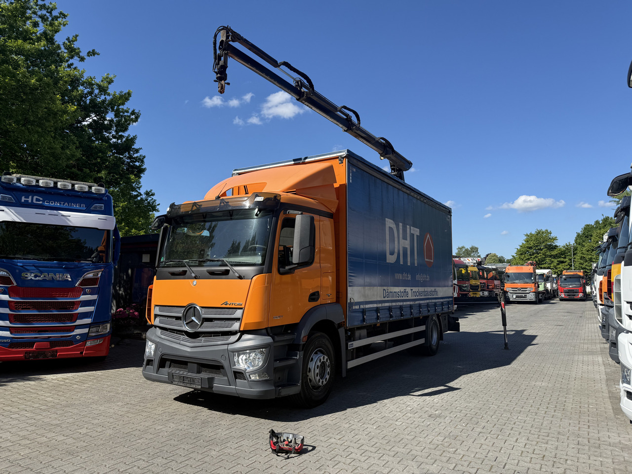 Mercedes-Benz Actros 1827 Kran Palfinger PK 9002 - Lastbil med kran, Lastbil med presenning: billede 1 Mercedes-Benz Actros 1827 Kran Palfinger PK 9002 - Lastbil med kran, Lastbil med presenning: billede 1