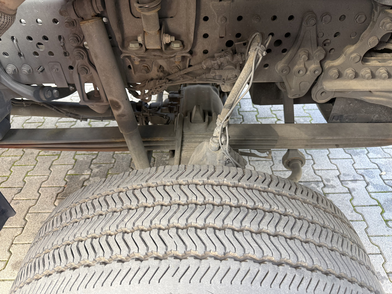 Mercedes-Benz Arocs 1827 AK 4X4 Ex- - Lastbil med presenning: billede 4 Mercedes-Benz Arocs 1827 AK 4X4 Ex- - Lastbil med presenning: billede 4