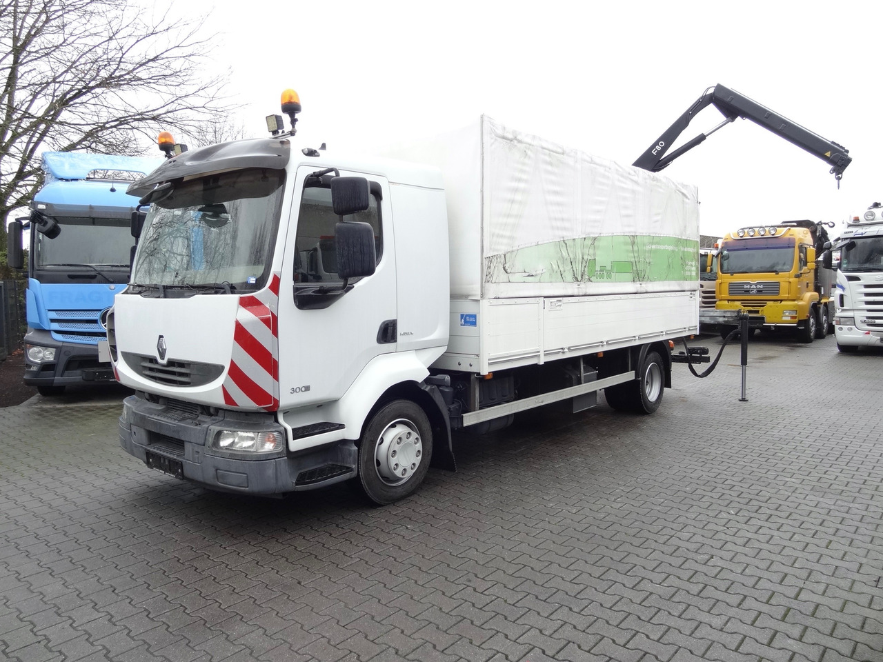 Renault Midlum 300.12 Fassi F80 - Lastbil med lad, Lastbil med kran: billede 1 Renault Midlum 300.12 Fassi F80 - Lastbil med lad, Lastbil med kran: billede 1