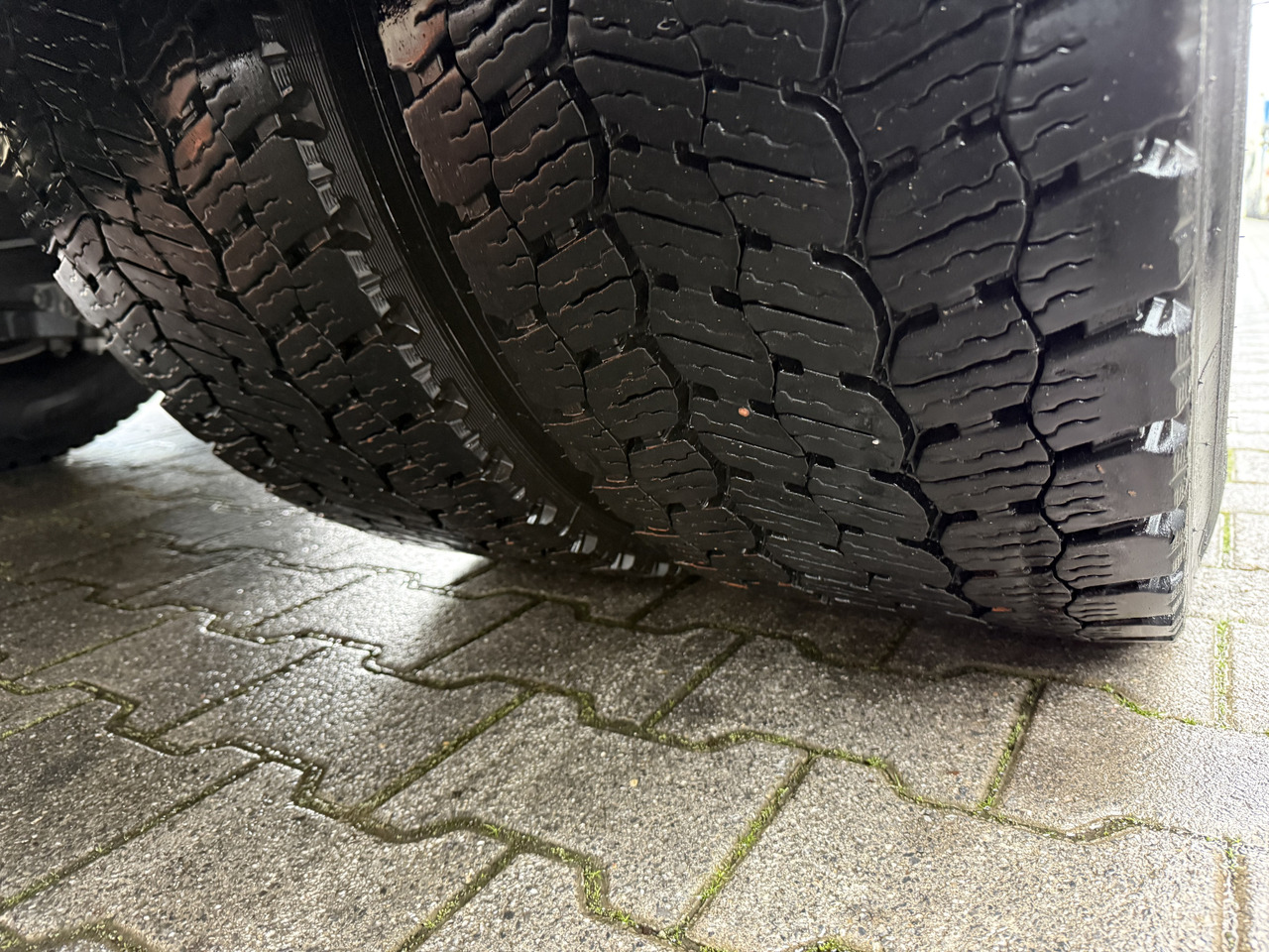 Scania P280 4X2 - Lastbil varevogn: billede 2 Scania P280 4X2 - Lastbil varevogn: billede 2