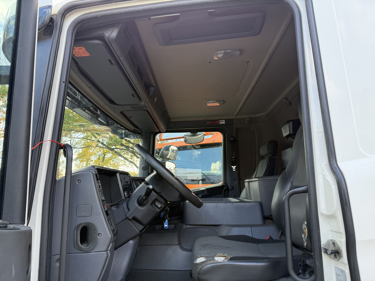 Scania P280 6X2*4 - Lastbil chassis: billede 4 Scania P280 6X2*4 - Lastbil chassis: billede 4