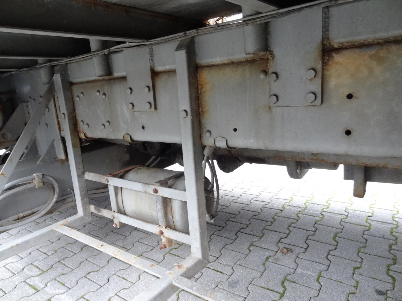 Scania R144 460 6X4 Fassi 360 bis 25 Meter - Lastbil med kran, Lastbil med lad: billede 5 Scania R144 460 6X4 Fassi 360 bis 25 Meter - Lastbil med kran, Lastbil med lad: billede 5