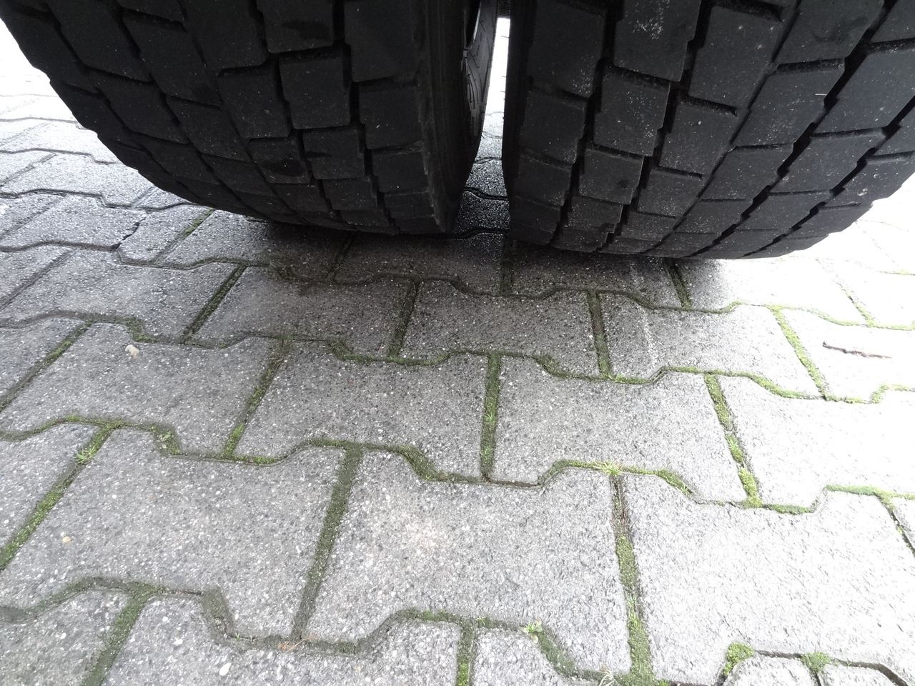 Volvo FE320 Fahrschule/ driving school - Trækker: billede 2 Volvo FE320 Fahrschule/ driving school - Trækker: billede 2