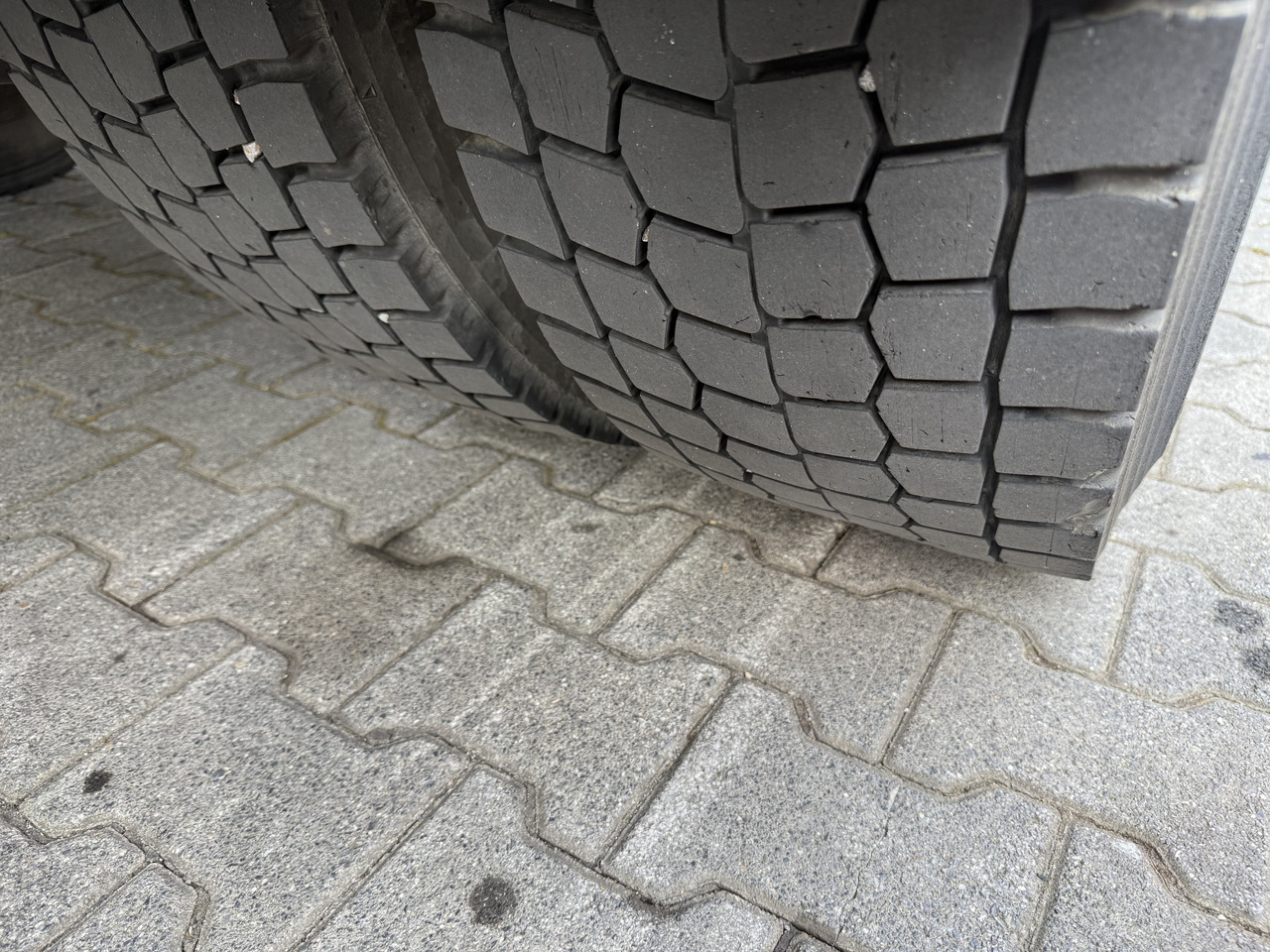 Volvo FL250.18 Carrier Supra 850Mt - Kølevogn lastbil: billede 3 Volvo FL250.18 Carrier Supra 850Mt - Kølevogn lastbil: billede 3