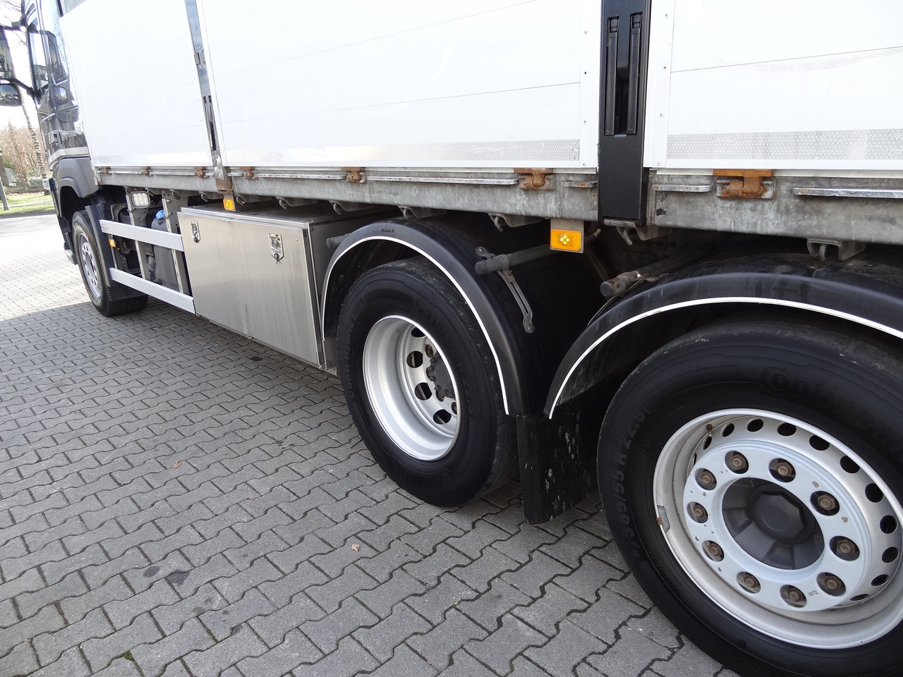 Volvo FM370 6X2*4 Kennis K14 Kran - Lastbil med lad, Lastbil med kran: billede 3 Volvo FM370 6X2*4 Kennis K14 Kran - Lastbil med lad, Lastbil med kran: billede 3