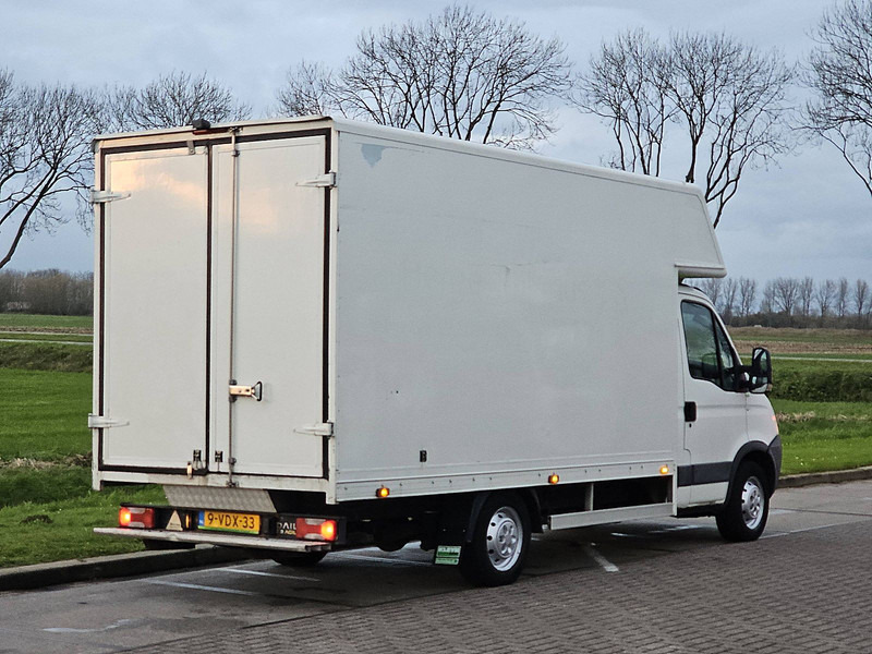 Iveco Daily 35 S 12 - Varebil med kasse: billede 3 Iveco Daily 35 S 12 - Varebil med kasse: billede 3