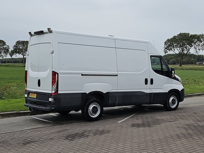 Iveco Daily 35S14 L2H2 Airco Euro6! - Varevogn: billede 3 Iveco Daily 35S14 L2H2 Airco Euro6! - Varevogn: billede 3