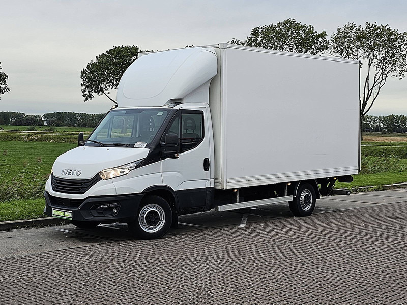 Iveco Daily 35S18 Bakwagen Laadklep! - Varebil med kasse: billede 2 Iveco Daily 35S18 Bakwagen Laadklep! - Varebil med kasse: billede 2