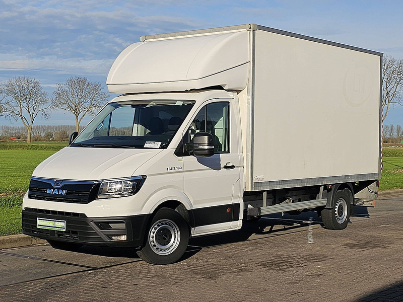 MAN TGE 3.180 Bakwagen Laadklep! - Varebil med kasse: billede 2 MAN TGE 3.180 Bakwagen Laadklep! - Varebil med kasse: billede 2