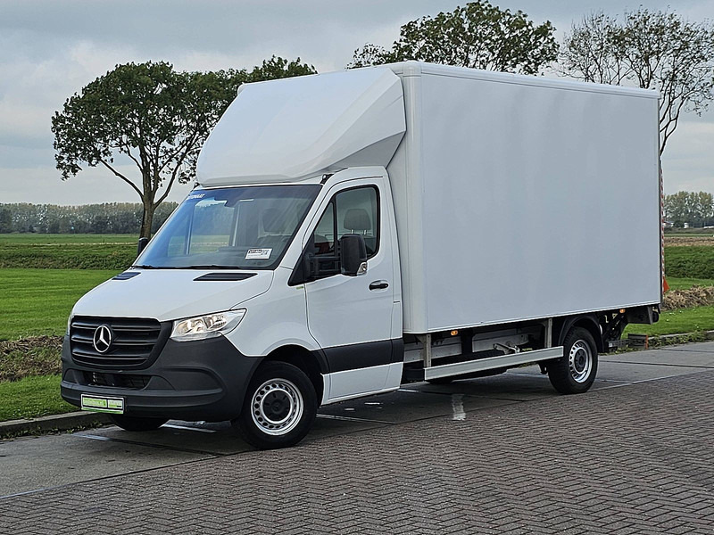 Mercedes-Benz Sprinter 315 Bakwagen Laadklep! - Varebil med kasse: billede 2 Mercedes-Benz Sprinter 315 Bakwagen Laadklep! - Varebil med kasse: billede 2