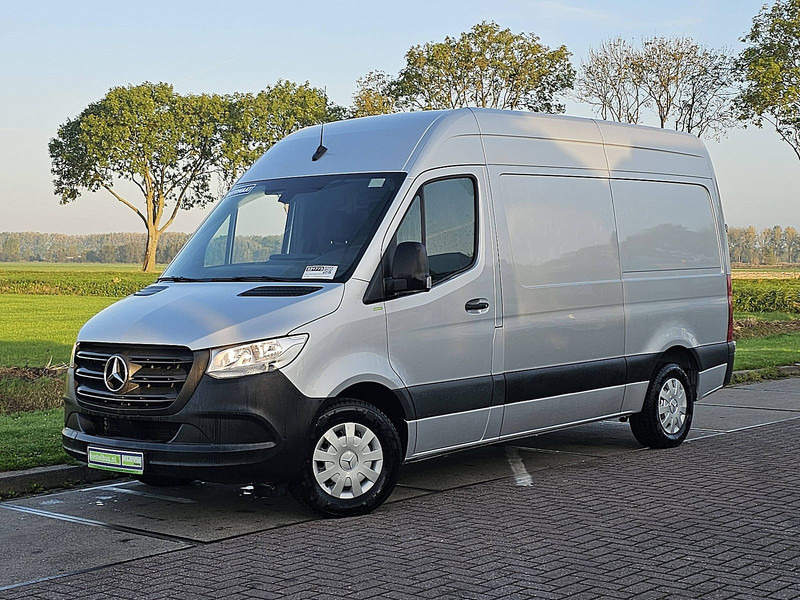Mercedes-Benz Sprinter 315 L2H2 RWD Mbux Autom! - Små varebil: billede 2 Mercedes-Benz Sprinter 315 L2H2 RWD Mbux Autom! - Små varebil: billede 2
