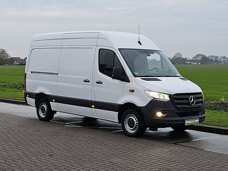 Mercedes-Benz Sprinter 317 L2H2 Mbux Navi RWD! - Varevogn: billede 5 Mercedes-Benz Sprinter 317 L2H2 Mbux Navi RWD! - Varevogn: billede 5