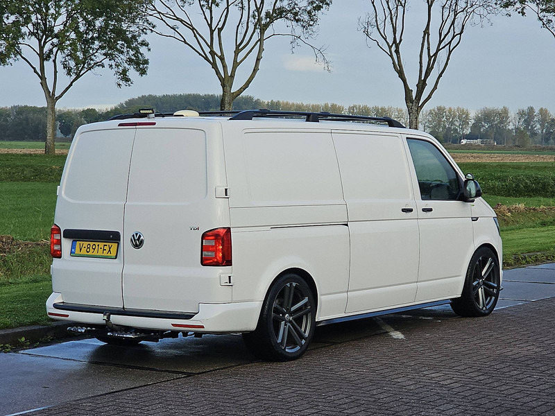 Volkswagen Transporter 2.0 TDI L2H1 150Pk EDITION ! - Små varebil: billede 3 Volkswagen Transporter 2.0 TDI L2H1 150Pk EDITION ! - Små varebil: billede 3