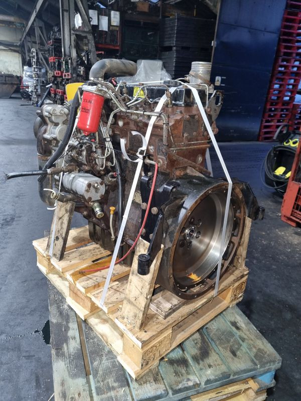 Motor for Entreprenørmaskin Perkins 1004.40 Engine (Plant): billede 9 Motor for Entreprenørmaskin Perkins 1004.40 Engine (Plant): billede 9