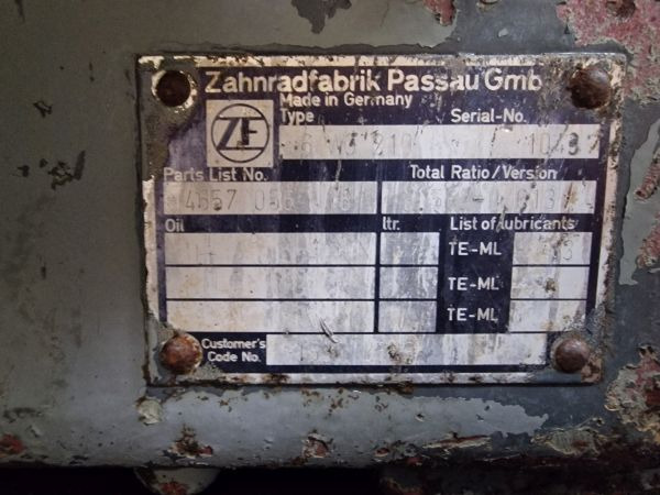 ZF Industrial/Hyundai 6WG-210 Transmission - Gearkasse: billede 2 ZF Industrial/Hyundai 6WG-210 Transmission - Gearkasse: billede 2