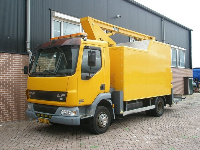 DAF LF45 - Lift: billede 1 DAF LF45 - Lift: billede 1