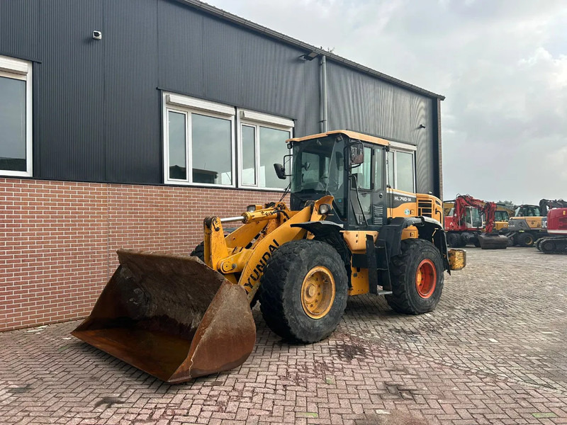 Hyundai HL 740-9A - Gummihjulslæsser: billede 1 Hyundai HL 740-9A - Gummihjulslæsser: billede 1