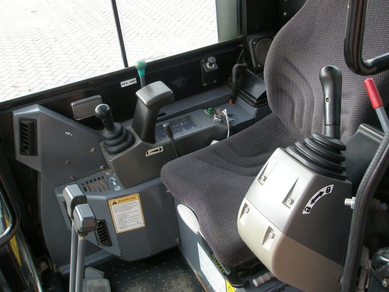 Minigravemaskine Takeuchi TB23R: billede 6 Minigravemaskine Takeuchi TB23R: billede 6