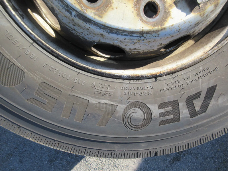 Aeolus 315/70R 22,5 M+S LOD 156/150L PROFIEL 80% MET STAAL WIEL VOOR 2X - Dæk for Lastbil: billede 4 Aeolus 315/70R 22,5 M+S LOD 156/150L PROFIEL 80% MET STAAL WIEL VOOR 2X - Dæk for Lastbil: billede 4