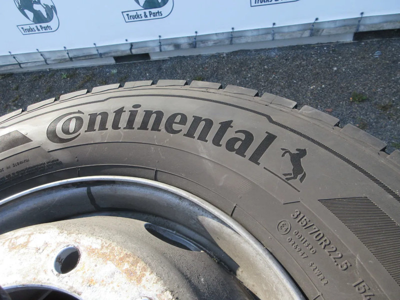 Continental 315/70R 22.5 CONTINENTAL BANDEN 4 STUKS MET STAAL WIEL - Dæk for Lastbil: billede 5 Continental 315/70R 22.5 CONTINENTAL BANDEN 4 STUKS MET STAAL WIEL - Dæk for Lastbil: billede 5
