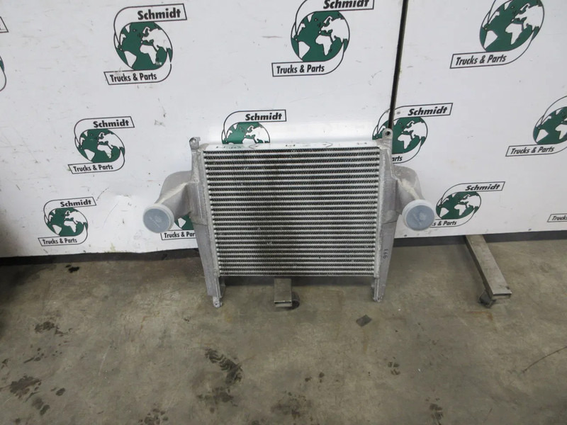 DAF 1708456 // 1708449 RADIATEUR INTERCOOLER DAF 230 LF MODEL 2020 - Køler for Lastbil: billede 3 DAF 1708456 // 1708449 RADIATEUR INTERCOOLER DAF 230 LF MODEL 2020 - Køler for Lastbil: billede 3
