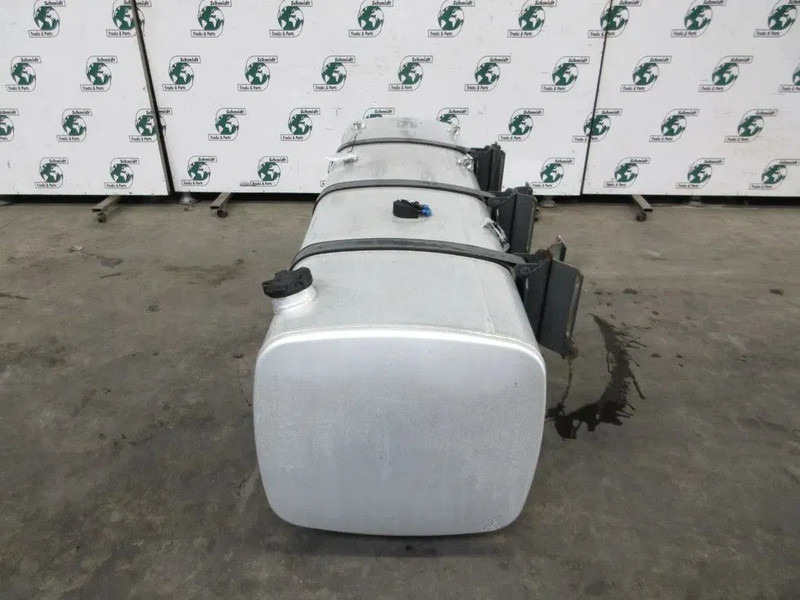 DAF 1944800 DIESELTANK 845 LITER INHOUD DAF CF XF EURO 6 - Brændstoftank for Lastbil: billede 2 DAF 1944800 DIESELTANK 845 LITER INHOUD DAF CF XF EURO 6 - Brændstoftank for Lastbil: billede 2