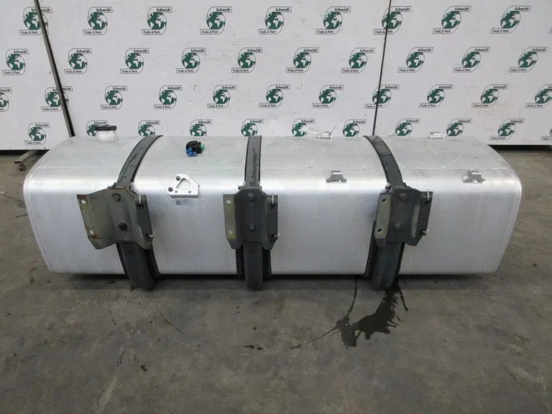 DAF 1944800 DIESELTANK 845 LITER INHOUD DAF CF XF EURO 6 - Brændstoftank for Lastbil: billede 3 DAF 1944800 DIESELTANK 845 LITER INHOUD DAF CF XF EURO 6 - Brændstoftank for Lastbil: billede 3