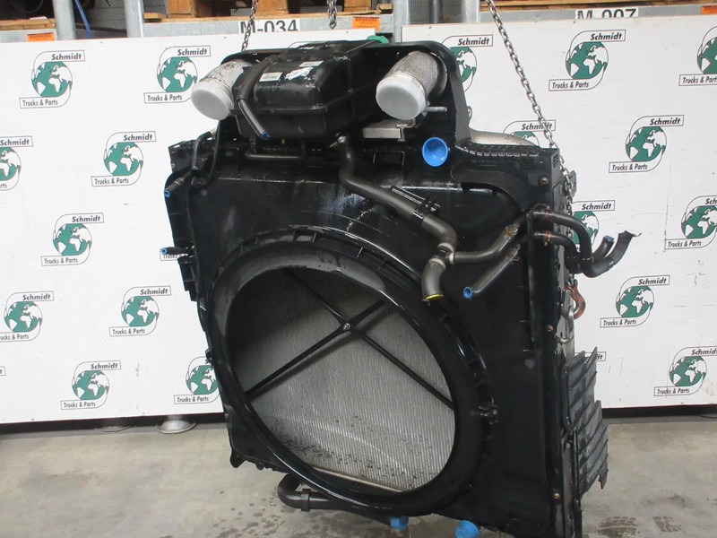 DAF 2204691 // 1940146 // 2125896 RADIATEUR INTERCOOLER DAF 440 EURO 6 - Køler for Lastbil: billede 3 DAF 2204691 // 1940146 // 2125896 RADIATEUR INTERCOOLER DAF 440 EURO 6 - Køler for Lastbil: billede 3