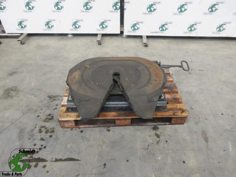 MAN 81.42710-6302 // JSK 37C-150-1Z9 // 81.42715-0037 81.42710-6302 // JSK 37C-150-1Z9 // 81.42715-0037 MAN 18.430 TGS 2023 - Drejeskammel for Lastbil: billede 1 MAN 81.42710-6302 // JSK 37C-150-1Z9 // 81.42715-0037 81.42710-6302 // JSK 37C-150-1Z9 // 81.42715-0037 MAN 18.430 TGS 2023 - Drejeskammel for Lastbil: billede 1