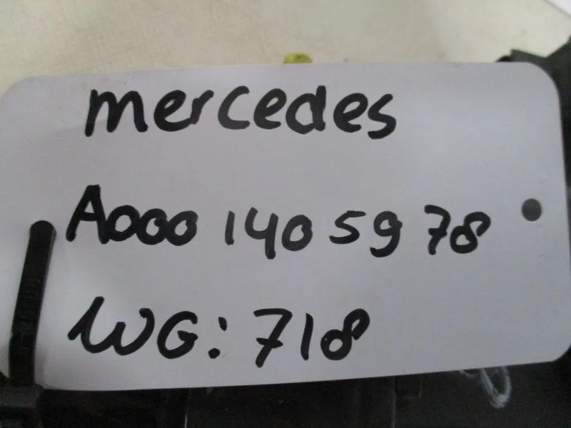Mercedes-Benz A 000 140 59 78 AD BLUE POMP MERCEDES BENZ 1845 EURO 6 - Brændstofsystem for Lastbil: billede 2 Mercedes-Benz A 000 140 59 78 AD BLUE POMP MERCEDES BENZ 1845 EURO 6 - Brændstofsystem for Lastbil: billede 2