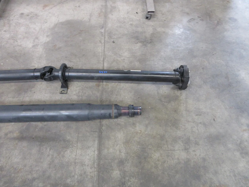 Mercedes-Benz A 906 900 01 03 // A 002 990 68 03 // A 907 410 67 00 // A 907 410 51 01 AANDRIJFAS - Drivaksel for Lastbil: billede 3 Mercedes-Benz A 906 900 01 03 // A 002 990 68 03 // A 907 410 67 00 // A 907 410 51 01 AANDRIJFAS - Drivaksel for Lastbil: billede 3