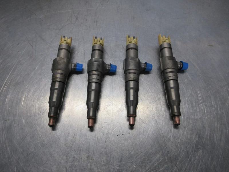 Mercedes-Benz A 936 070 17 87 // A 936 070 21 87 // A 936 178 70 02 INJECTORS DEMO MERCEDES OM 936LA EURO 6 - Brændstoffilter for Lastbil: billede 5 Mercedes-Benz A 936 070 17 87 // A 936 070 21 87 // A 936 178 70 02 INJECTORS DEMO MERCEDES OM 936LA EURO 6 - Brændstoffilter for Lastbil: billede 5