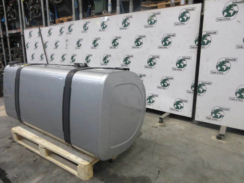 Volvo 2156455 DIESELTANK VOLVO FM 420 EURO 6 MODEL 2018 - Brændstoftank for Lastbil: billede 3 Volvo 2156455 DIESELTANK VOLVO FM 420 EURO 6 MODEL 2018 - Brændstoftank for Lastbil: billede 3