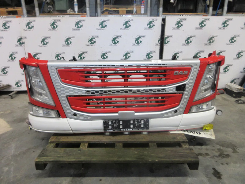 Volvo 22239219 // 22239217 // 84172098 COMPLETEN VOOR KOP VOLVO FM 420 EURO 6 - Kofanger for Lastbil: billede 4 Volvo 22239219 // 22239217 // 84172098 COMPLETEN VOOR KOP VOLVO FM 420 EURO 6 - Kofanger for Lastbil: billede 4