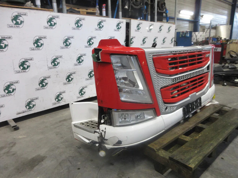 Volvo 22239219 // 22239217 // 84172098 COMPLETEN VOOR KOP VOLVO FM 420 EURO 6 - Kofanger for Lastbil: billede 3 Volvo 22239219 // 22239217 // 84172098 COMPLETEN VOOR KOP VOLVO FM 420 EURO 6 - Kofanger for Lastbil: billede 3