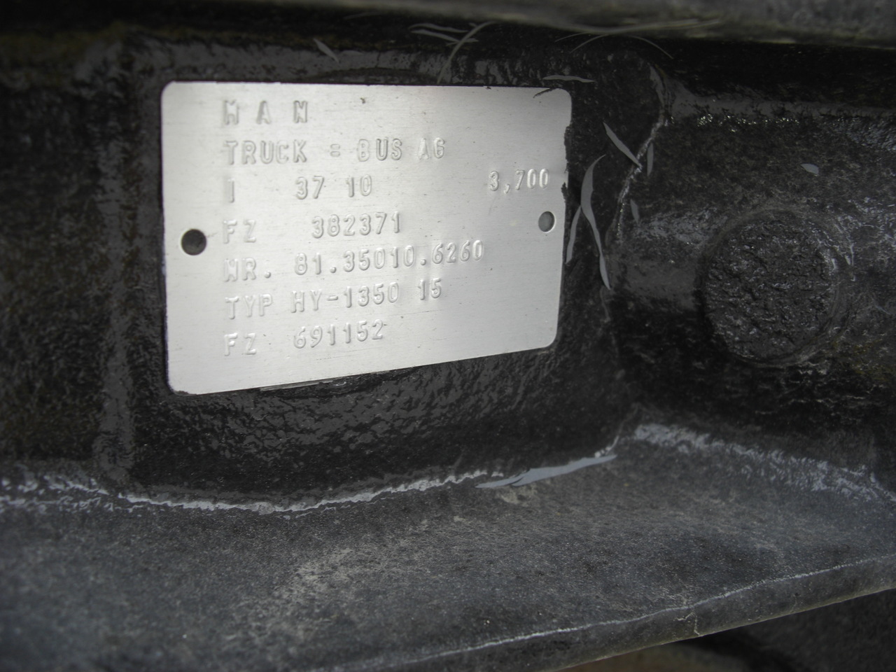 MAN HY1350-12 - Bagaksel: billede 3 MAN HY1350-12 - Bagaksel: billede 3