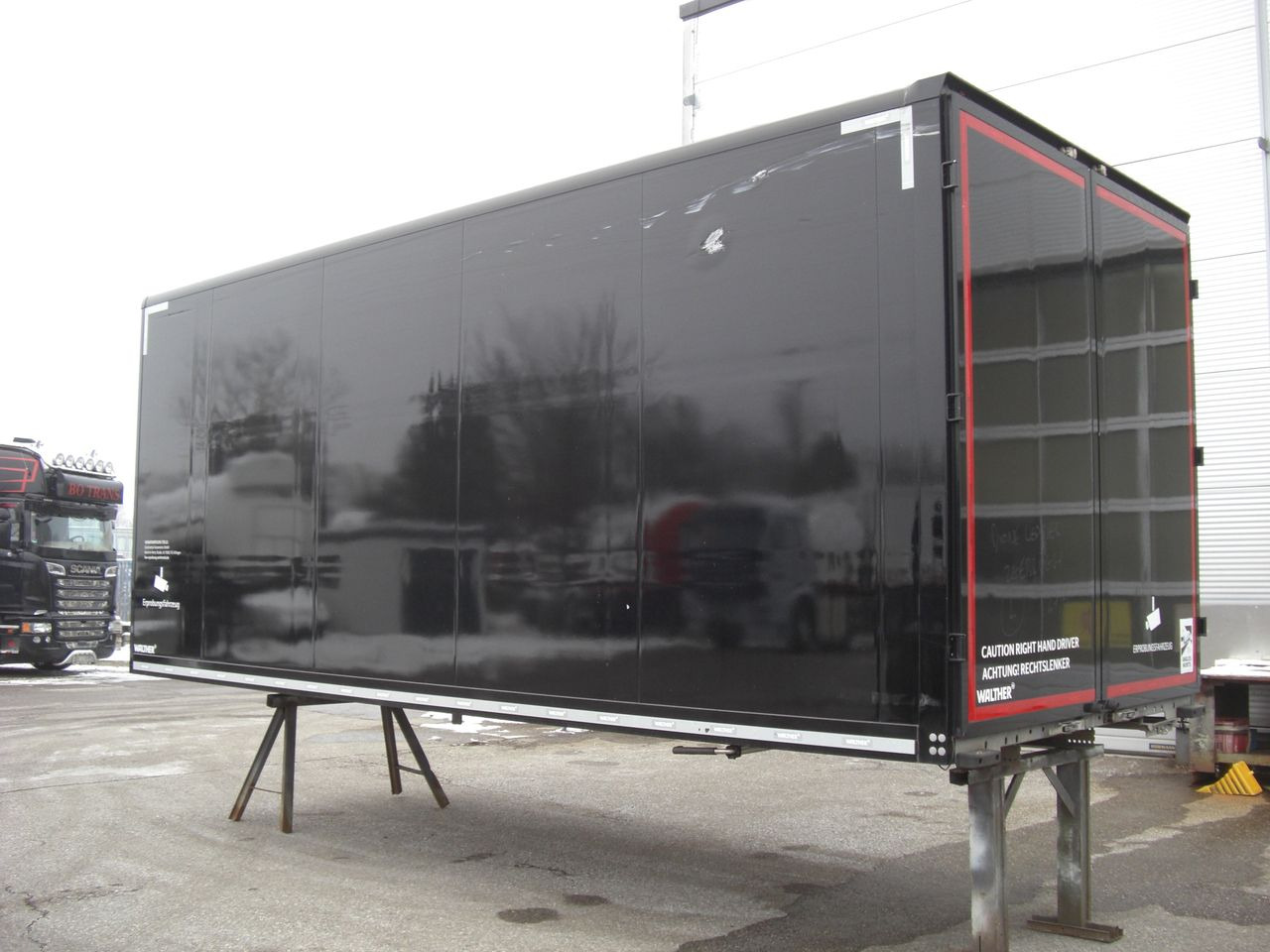 Walther Kofferaufbau neuwerig für MAN 12-15T aus 2020 - Veksellad til varevogne: billede 1 Walther Kofferaufbau neuwerig für MAN 12-15T aus 2020 - Veksellad til varevogne: billede 1