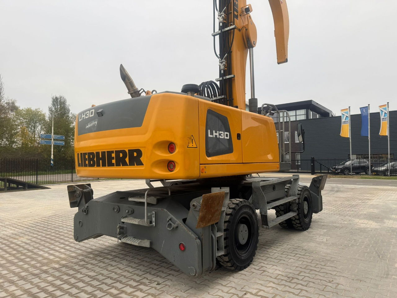 Liebherr LH30 - Nedbrydningsmaskine: billede 3 Liebherr LH30 - Nedbrydningsmaskine: billede 3