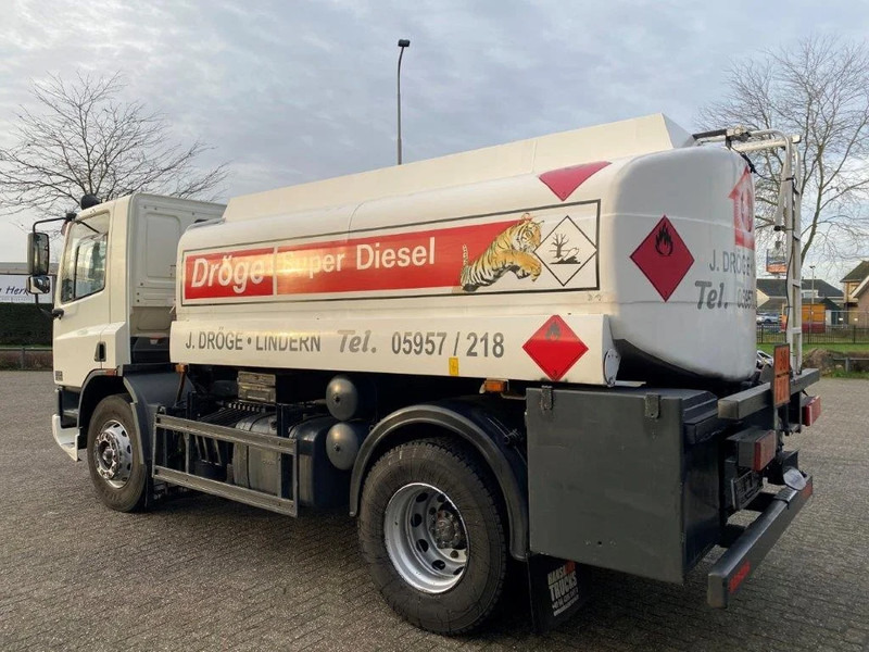 DAF 65CF-240 / FULL STEEL / POMP / 3 COMPARTIMENTS / 8350 LITER / ONLY:25969 KM / EURO-2 / MANUAL / GOOD CONDITION - Tankbil: billede 3 DAF 65CF-240 / FULL STEEL / POMP / 3 COMPARTIMENTS / 8350 LITER / ONLY:25969 KM / EURO-2 / MANUAL / GOOD CONDITION - Tankbil: billede 3