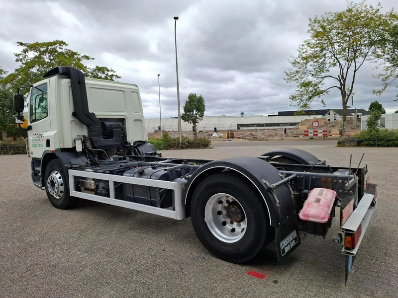 DAF CF75-250 / ADR / ONLY:320740 KM / PTO / INLINER / ALCOA / GOOD CONDITION / MANUAL / EURO-5 / 2011 - Lastbil chassis: billede 3 DAF CF75-250 / ADR / ONLY:320740 KM / PTO / INLINER / ALCOA / GOOD CONDITION / MANUAL / EURO-5 / 2011 - Lastbil chassis: billede 3