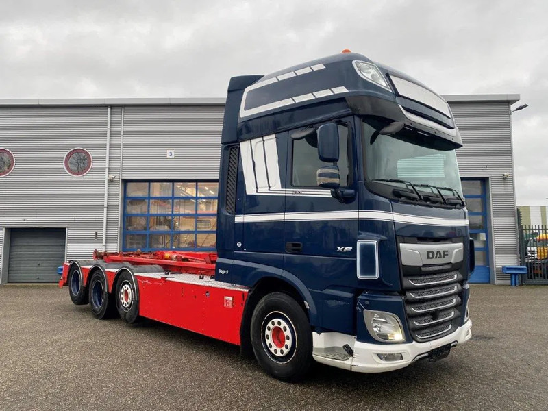 DAF XF106-530 8X2 / AJK HOOKLIFT 25000KG / 9 TON FRONT AXLE / NAVI / ONLY:612482 KM / SSC / AUTOMATIC / EURO-6 / 2019 - Lastbil kroghejs: billede 2 DAF XF106-530 8X2 / AJK HOOKLIFT 25000KG / 9 TON FRONT AXLE / NAVI / ONLY:612482 KM / SSC / AUTOMATIC / EURO-6 / 2019 - Lastbil kroghejs: billede 2
