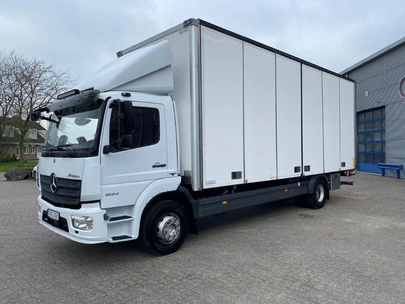 Mercedes-Benz ATEGO 1624 / AUTOMATIC / CLOSED BOX / SIDE DOORS / AIRCO / LWDS / FCW / EURO-6 / 2016 - Lastbil varevogn: billede 1 Mercedes-Benz ATEGO 1624 / AUTOMATIC / CLOSED BOX / SIDE DOORS / AIRCO / LWDS / FCW / EURO-6 / 2016 - Lastbil varevogn: billede 1
