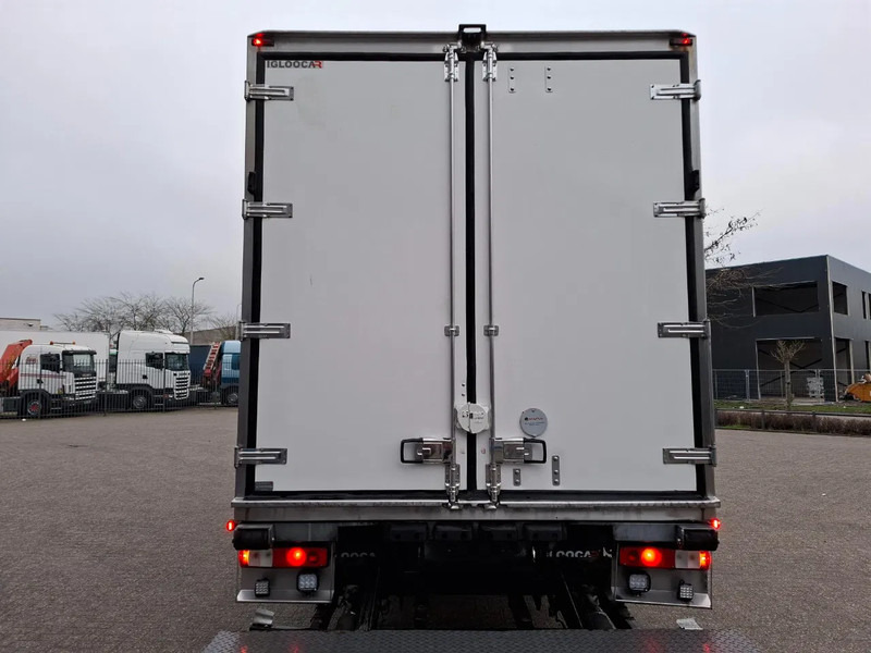 Renault D16.280 WIDE / ONLY:497760 KM / THERMOKING / PLATFORM 2TON / LWDS / BED / DATALOG / FULL-AIR / AUTOMATIC / EURO-6 / 2017 - Isotermisk lastbil: billede 5 Renault D16.280 WIDE / ONLY:497760 KM / THERMOKING / PLATFORM 2TON / LWDS / BED / DATALOG / FULL-AIR / AUTOMATIC / EURO-6 / 2017 - Isotermisk lastbil: billede 5