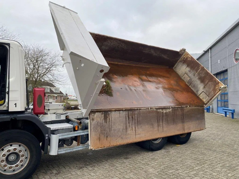 Scania 124-400 / 6X4 / RETARDER / BIG AXLE / FULL STEEL / 2SIDE TIPPER / OLD TACHO / AIRCO / MANUAL / EURO-2 / 2000 - Tipvogn lastbil: billede 4 Scania 124-400 / 6X4 / RETARDER / BIG AXLE / FULL STEEL / 2SIDE TIPPER / OLD TACHO / AIRCO / MANUAL / EURO-2 / 2000 - Tipvogn lastbil: billede 4