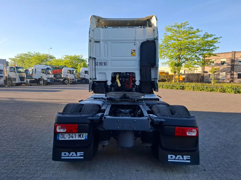 DAF XF106-460 / INTARDER / DEB / MANUAL / AIRCO / CLEAN TRUCK / EURO-6 / 2014 - Trækker: billede 4 DAF XF106-460 / INTARDER / DEB / MANUAL / AIRCO / CLEAN TRUCK / EURO-6 / 2014 - Trækker: billede 4